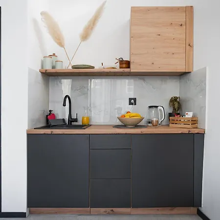 Urban Apartment *